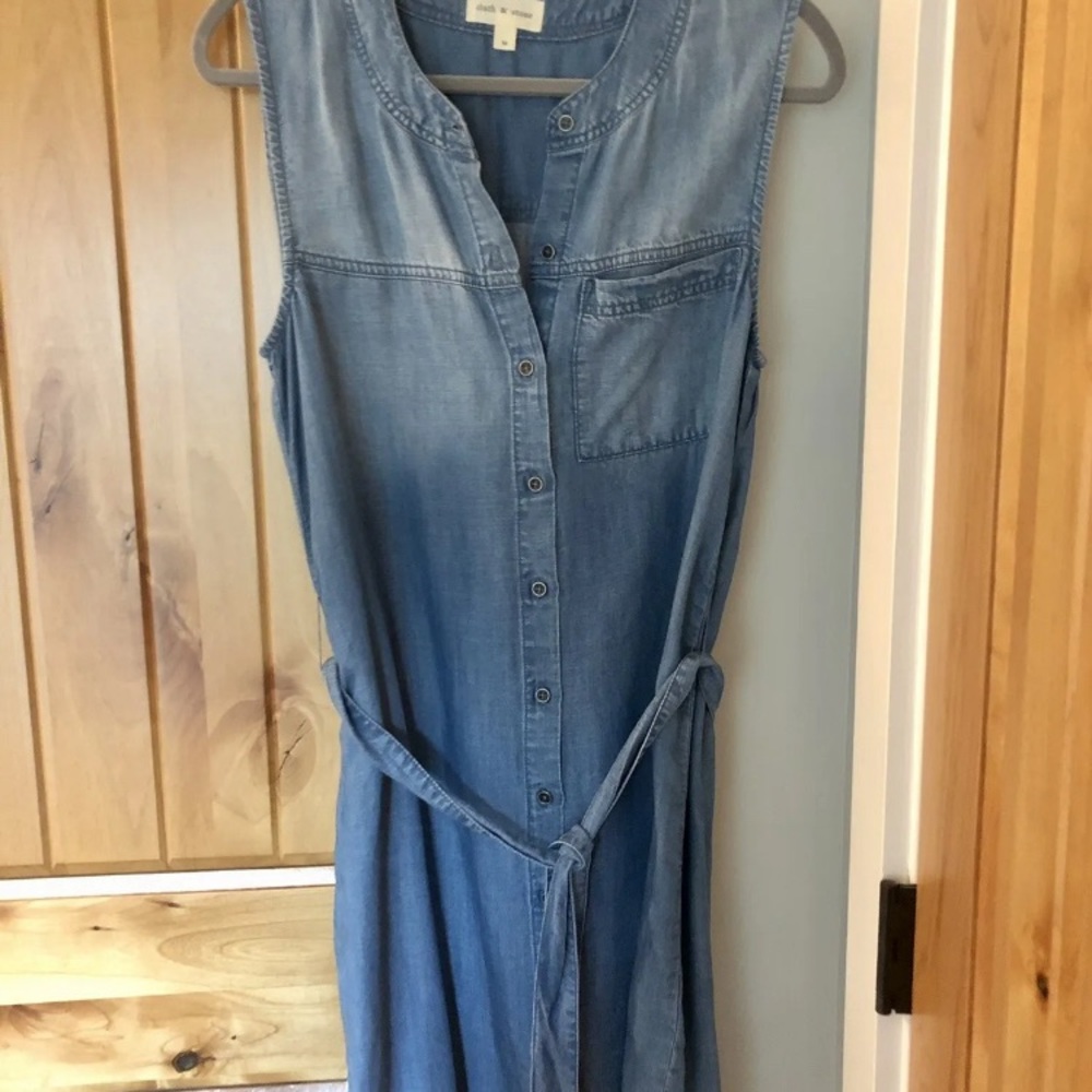 NWOT Cloth & Stone Tencel Chambray Sleeveless Tie Waist Dress size Med
